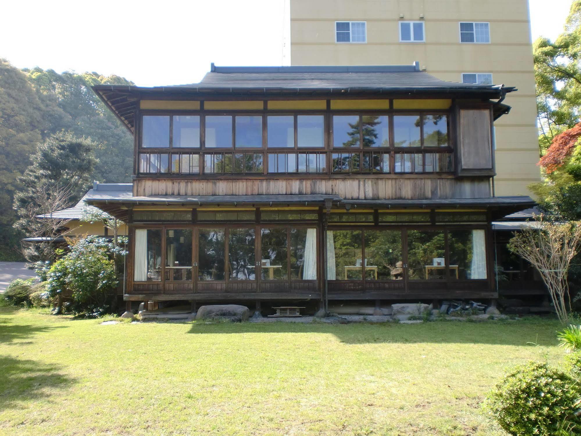 Atami Hotel Paipuno Kemuri Bagian luar foto